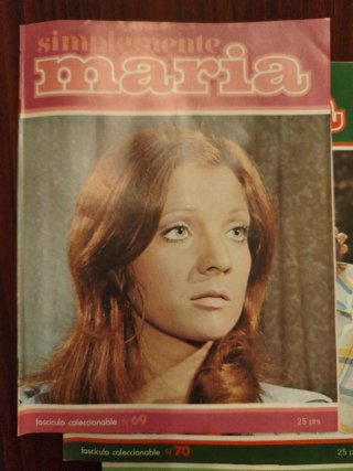 Lote de 9 fascículos de simplemente Maria