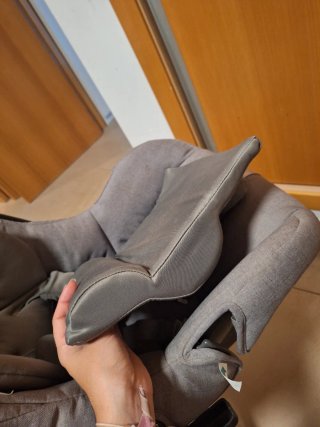 Silla coche Inglesina con pie de apoyo