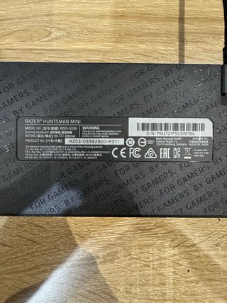 Razer Huntsman Mini 60% RGB (Español con Ñ)