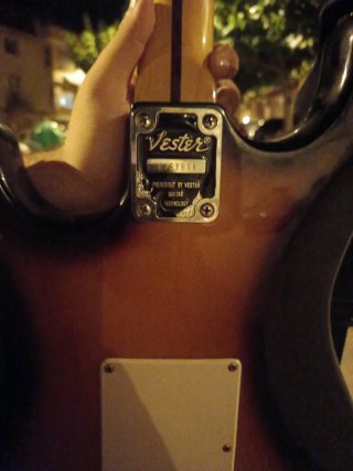 Guitarra Eléctrica Sunburst