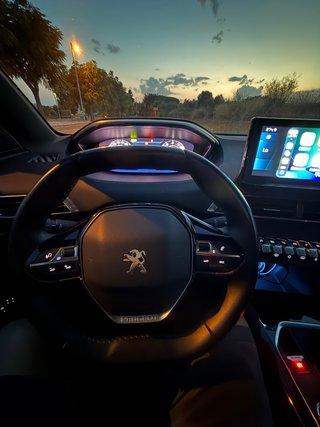 Peugeot 5008 2023
