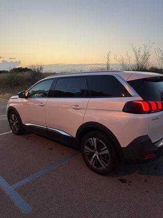 Peugeot 5008 2023