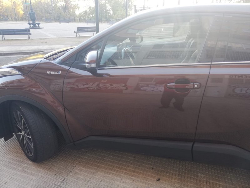 Toyota C-HR 2017 - foto 1