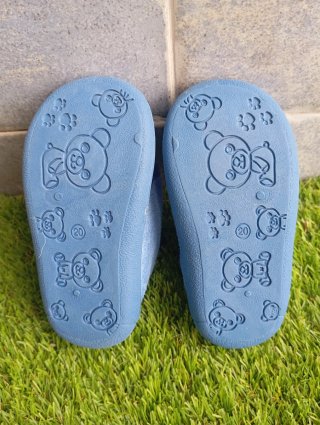 Zapatillas casa niño azul T. 20