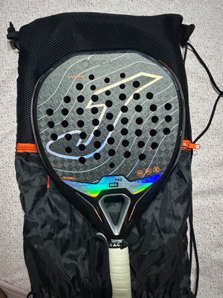Pala de pádel Attack 12K Carbon