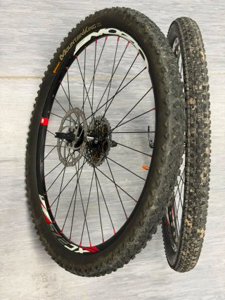 Ruedas Ozone XC 27.5 sram xt cs-m771-10