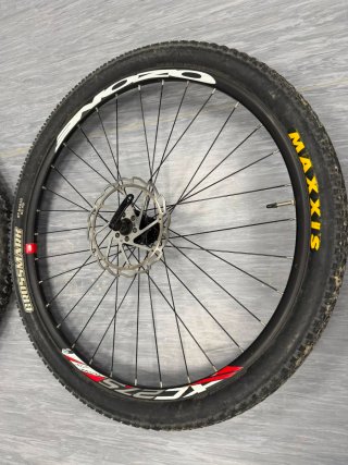 Ruedas Ozone XC 27.5 sram xt cs-m771-10