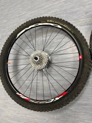 Ruedas Ozone XC 27.5 sram xt cs-m771-10