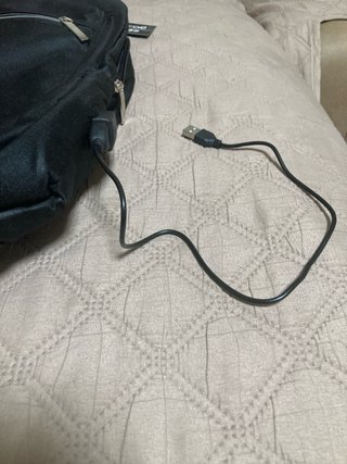 Mochila Cool negra con hueco portátil