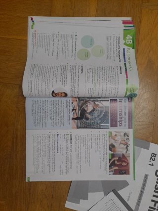 Libro English File B2.1 fourth edition