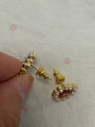 Pendientes Corazón Dior Perlas Dorados Rojos
