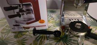 Cafetera Vital Espresso Roja 3.5 Bar