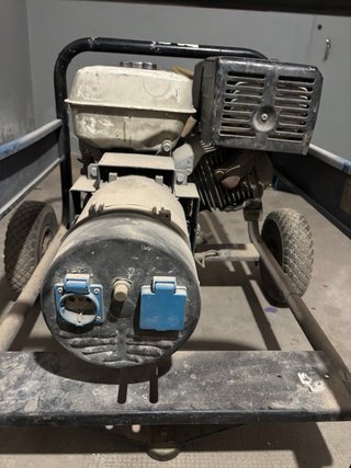 Grupo electrógeno SDMO HX 4000