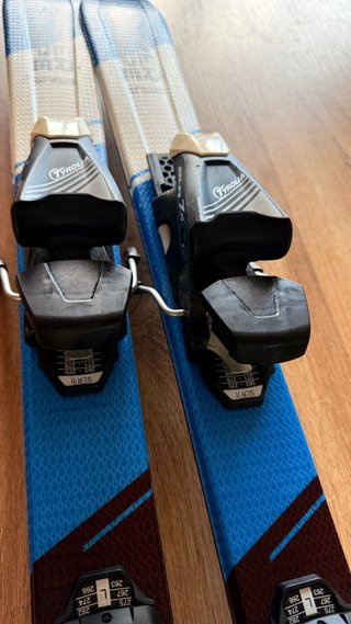ESQUÍS HEAD SUPERSHAPE TEAM ERA 2.0 - 137 CM