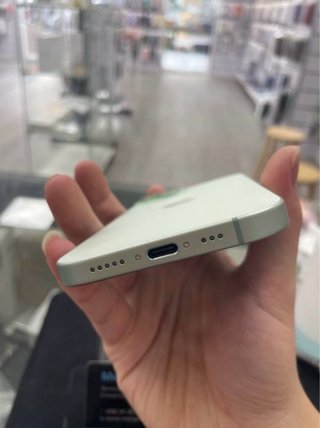 iPhone 15 128GB Verde