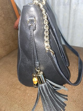 Bolso PG Negro Piel Asa Cadena Dorada