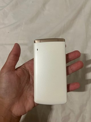 LG LGM-X100S Dorado - Teléfono Táctil