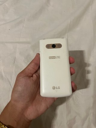 LG LGM-X100S Dorado - Teléfono Táctil