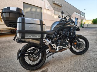 Benelli TRK 502X Adventure 2022 Gris/Plata