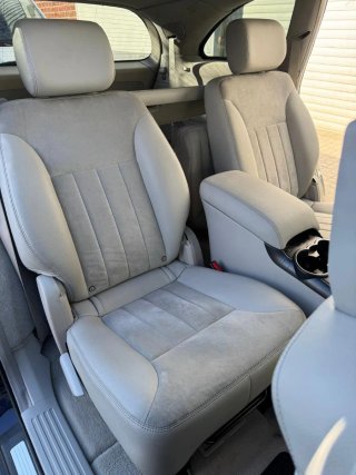 Mercedes-Benz R 320 CDI