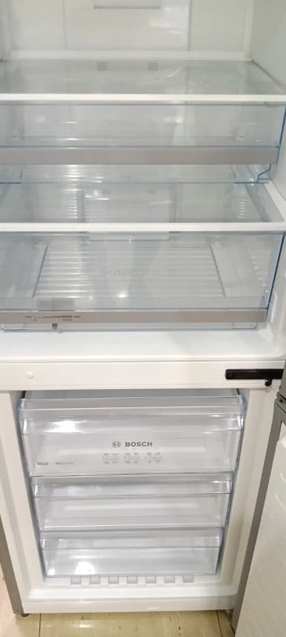 NEVERA COMBI BOSCH NO FROST ENERGÍA A+