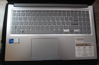 ASUS Vivobook 15 F1504ZA-NJ707W Gris