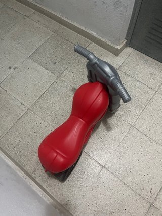 Moto correpasillos Rayo McQueen