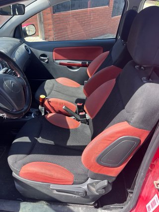 Citroën C2 VTR 2006 – para reparar, etiqueta C