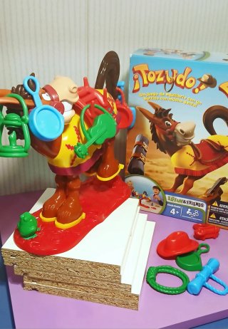Juego de mesa Tozudo Hasbro