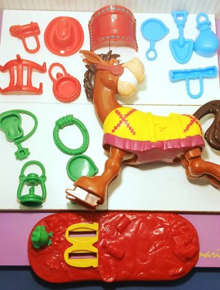 Juego de mesa Tozudo Hasbro