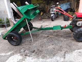 Motocultor Cóndor 401 con remolque y fresa 2T