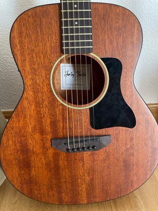 Guitarra Electroacústica Harley Benton GS-Travel