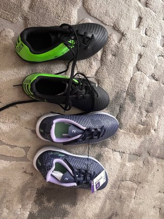 Zapatillas Futbito Decatlón Negras y Verdes