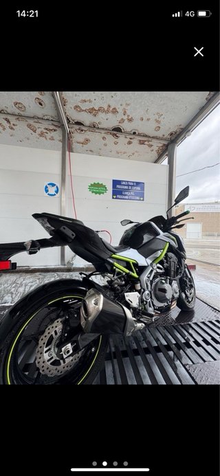 Kawasaki Z900 Full