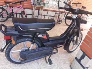 Vespino NLX Negra