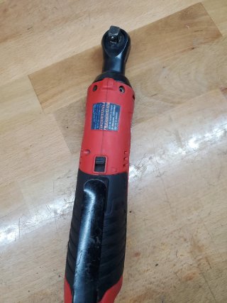 Carraca Milwaukee M12 3/8