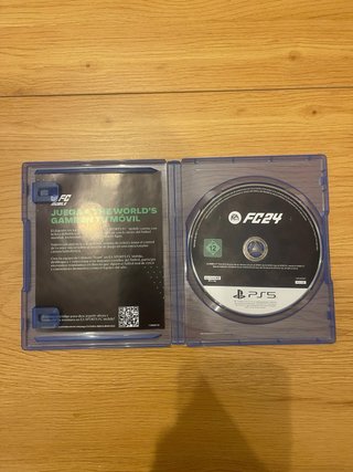 PS5 Slim + 2 Mandos + 2 Juegos