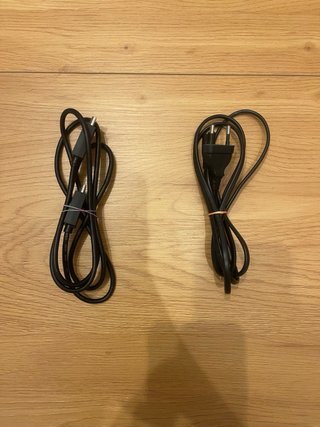 PS5 Slim + 2 Mandos + 2 Juegos