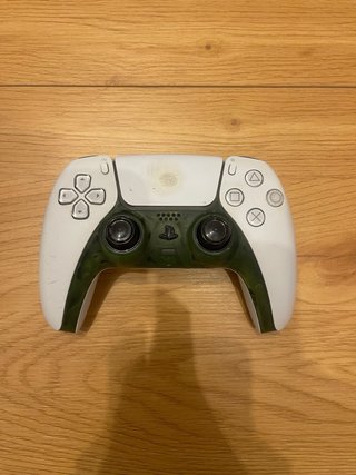 PS5 Slim + 2 Mandos + 2 Juegos