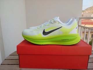Nike Vomero 18 orig