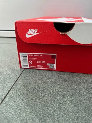 Zapatillas Nike Verdes y Blancas