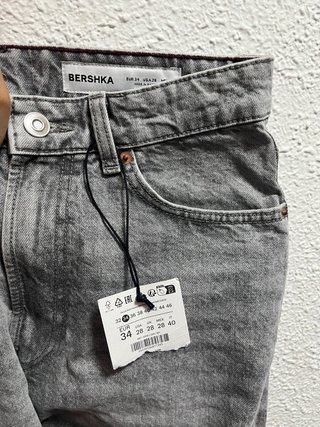 Pantalones vaqueros grises