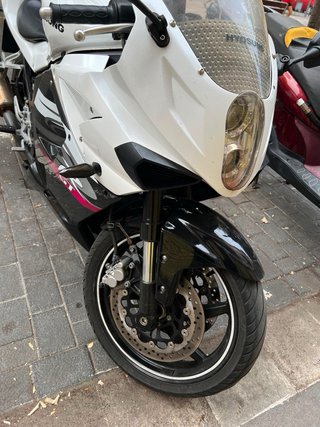 Hyosung 250 GTR Moto Deportiva