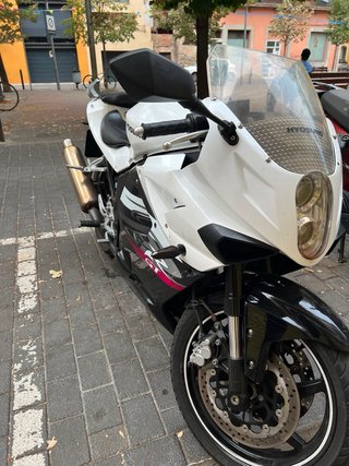 Hyosung 250 GTR Moto Deportiva