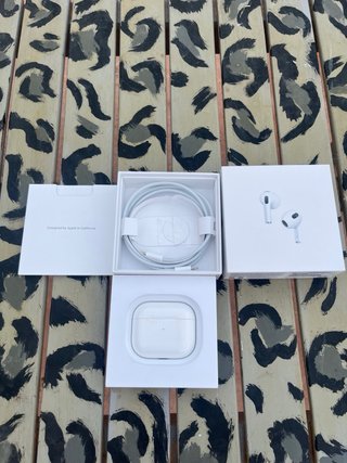 AirPods 3ª Gen. Como nuevos.