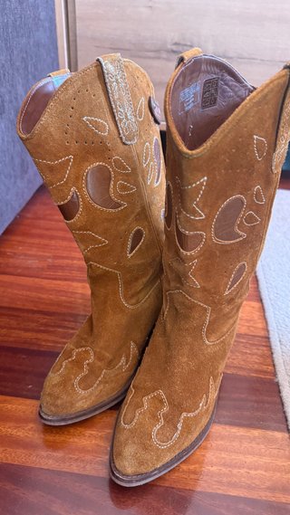 Botas cowboy ante marrón