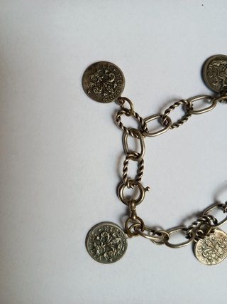 Bracciale artigianale con monete