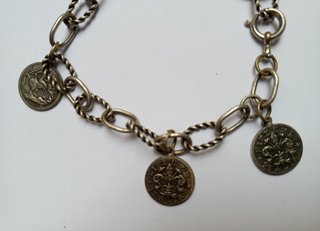 Bracciale artigianale con monete