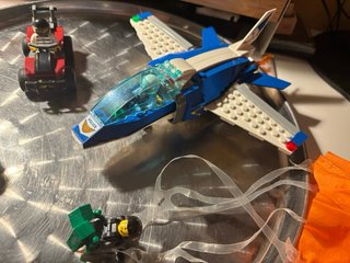 LEGO 60208 Parada con Paracaídas