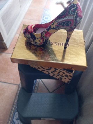 Zapatos de tacón multicolor